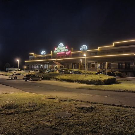 Casino & Hotel Eldorado Ceska Kubice المظهر الخارجي الصورة